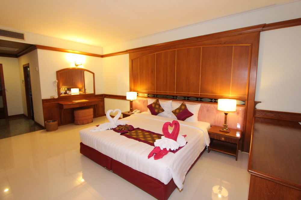 The Camelot Hotel Pattaya Zewnętrze zdjęcie